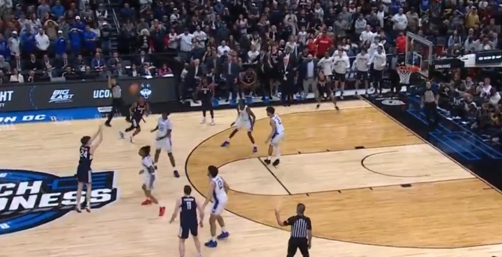 OD体育-魔术师:康大19分逆转杜克 马林斯超远压哨三分绝杀让我想起库里